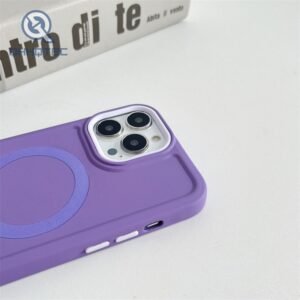2 in 1 magnetic phone case for iphone 15