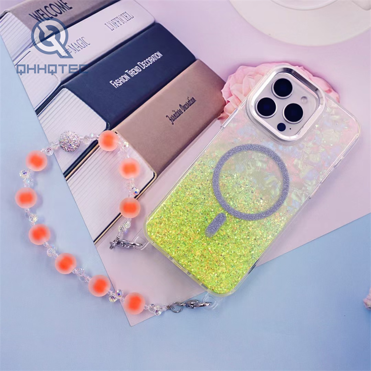 dripping diamonds case with pearl pendants (复制)