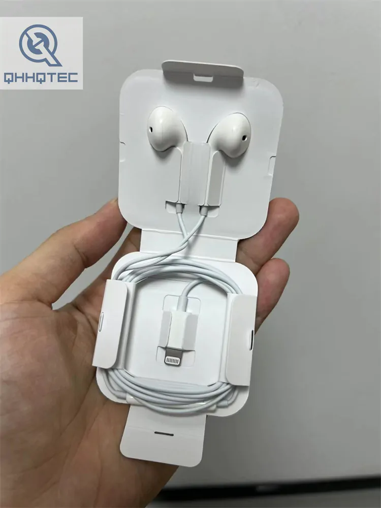 white wired headphone round hole earpods headphone plug (复制)