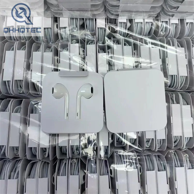 7g wire tpe for iphone 15 support customized wired headset white style (复制)