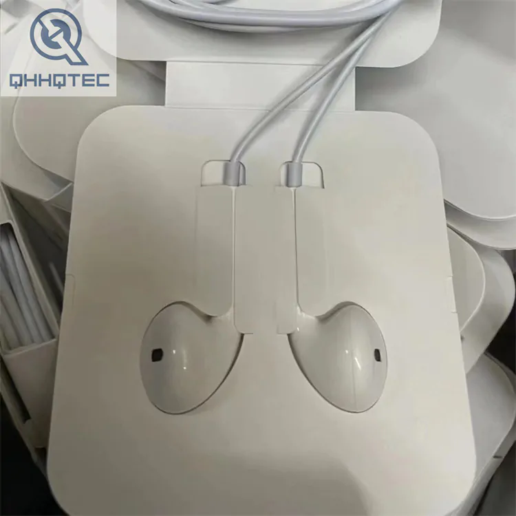 7g wire tpe for iphone 15 support customized wired headset white style (复制)