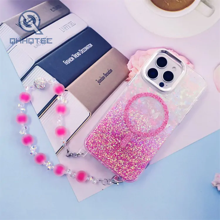 dripping diamonds case with pearl pendants (复制)