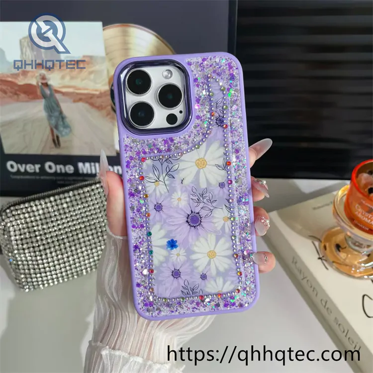 gradient glitter transparent case with heart bracket (复制)
